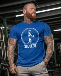 Lifestyle | Ai_front_royal-blue